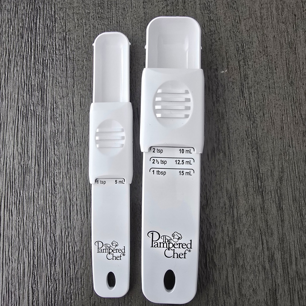 Pampered Chef Adjustable Sliding Measuring Spoons 1/8 t - 1 T Set of 2 Vintage